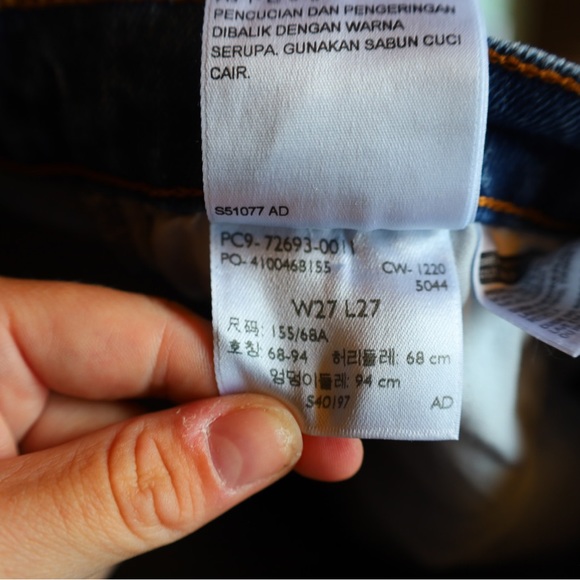 Levi's Ribcage Straight Ankle Jeans Medium Wash Women’s Size 27 - Picture 13 of 14